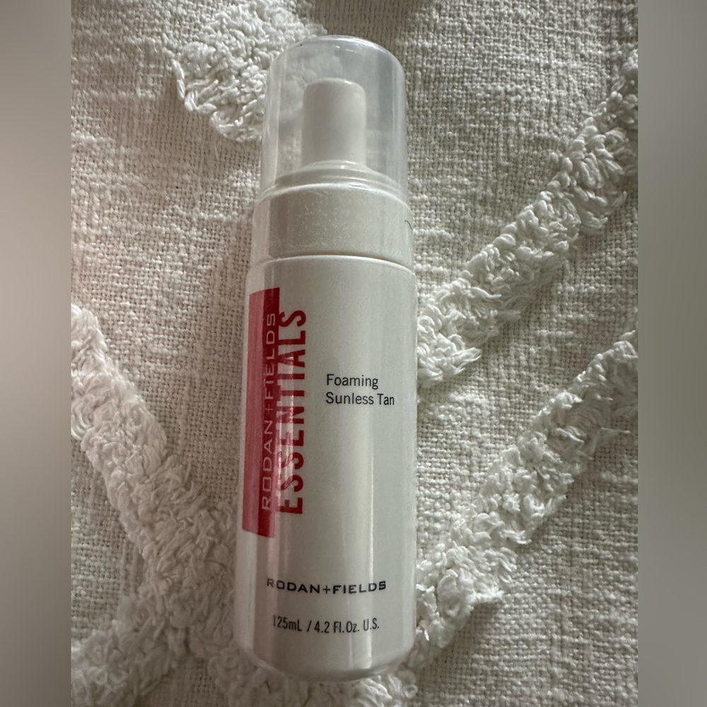 Rodan and Fields foaming sunless tanner